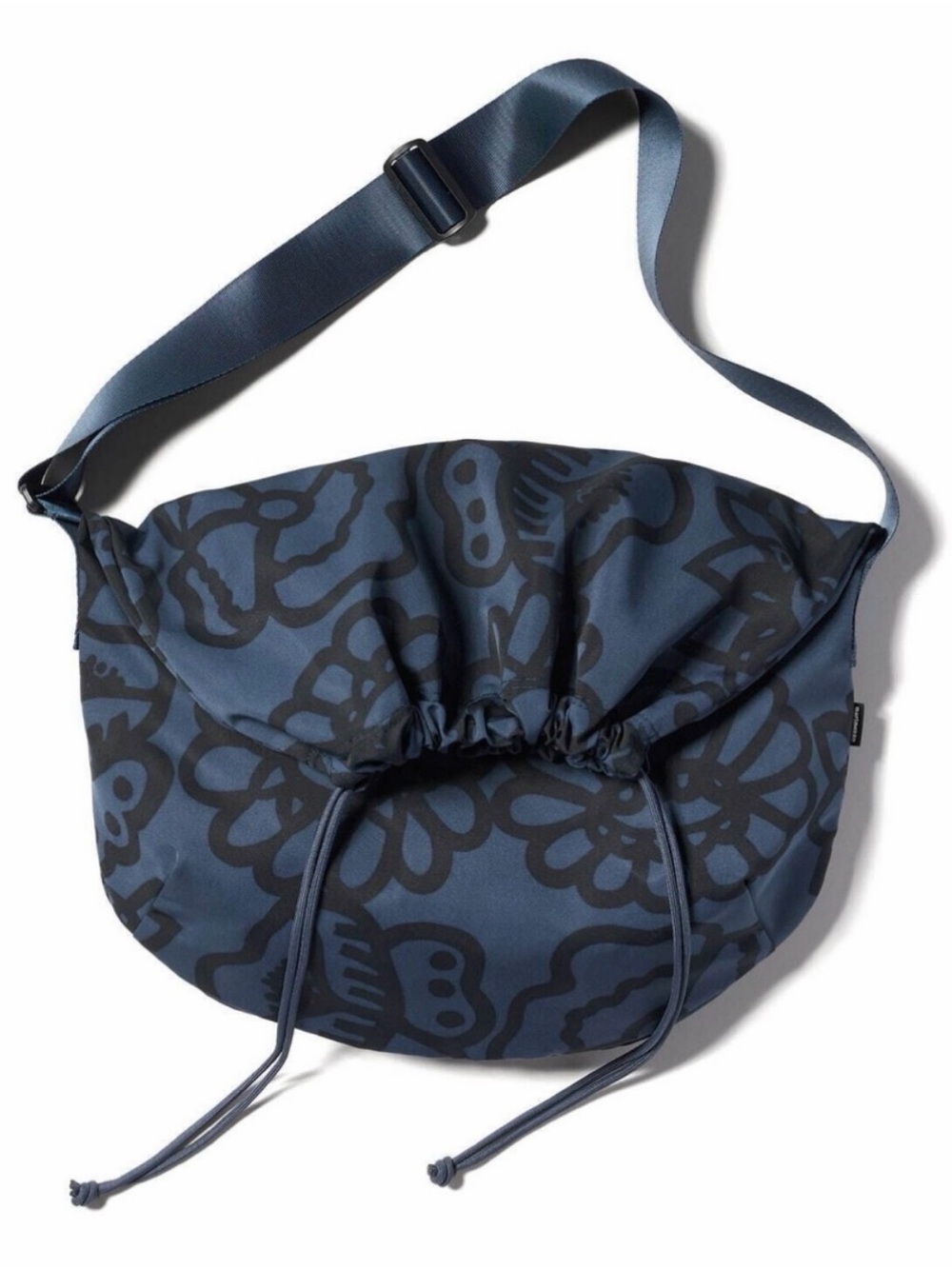 Uniqlo x Marimekko drawstring bag